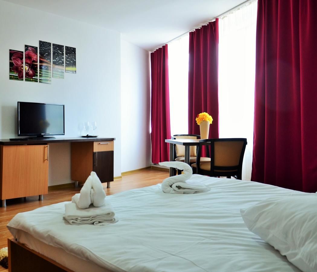 Отель ApartHotel Zorilor Клуж-Напока-5