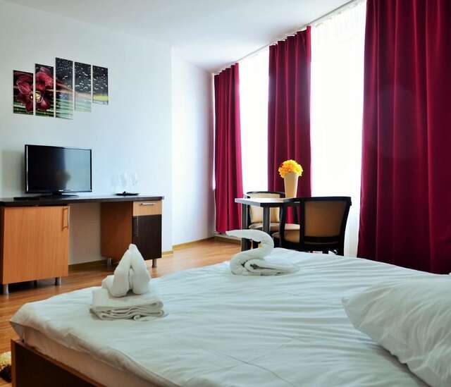 Отель ApartHotel Zorilor Клуж-Напока-4